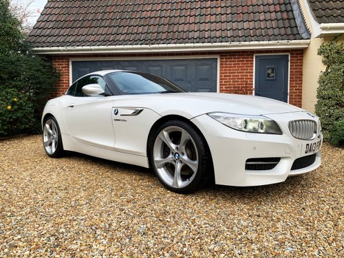 2013 BMW Z4 sDrive35is (340-bhp) 35i 6 cylinder a rare car For Sale