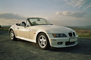 1997 BMW Z3 Roadster Hire Yorkshire | Classic Car Hire North A noleggio