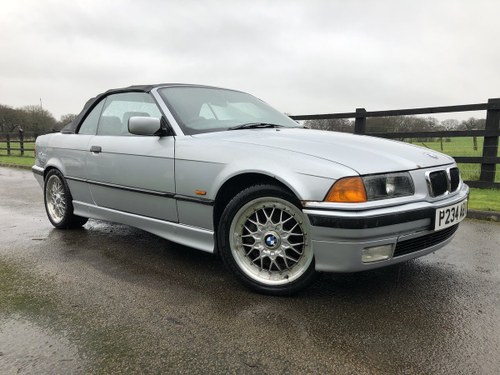 1997 E36 BMW 323I CONVERTIBLE-LOW GENUINE MILES In vendita
