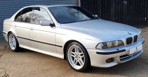 2002 Only 29,000 Miles - Stunning BMW E39 540 4.4 V8 Sport VENDIDO