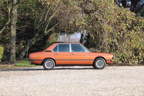 Highly original - factory paint - BMW 520 6 cylinder 1978 For Sale