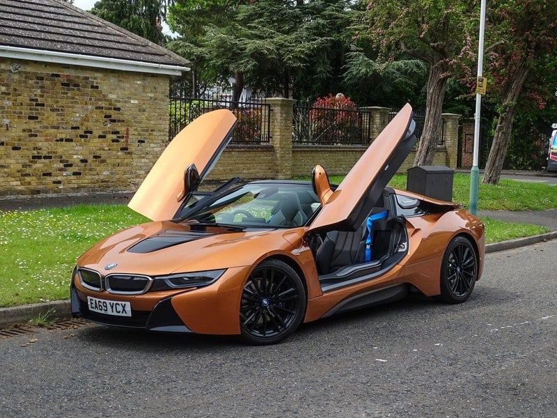 BMW I8