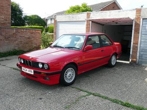 1990 Original & Unmodified 318is (E30) SÅLD