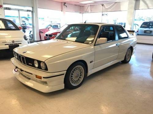 1989 BMW E30 M3 = Euro-specs Ivory(~)Black   $85k For Sale