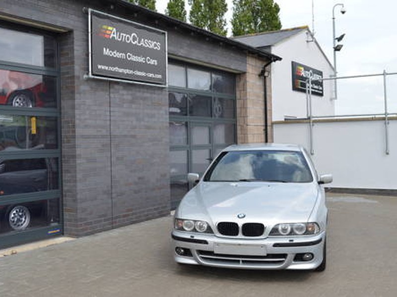 BMW E39 530i M Sport Automatic -Lovely car, FSH, Sat Nav.