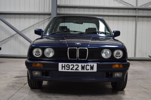 1990 BMW e30 318i Lux Coupe, Stunning Low Mileage Example! VENDUTO