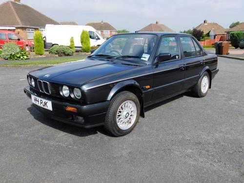 1991 BMW 316i LUX just 2,245 miles - £12,000 - £15,000 For Sale by Auction