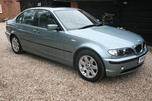 2004 RARE LOW MILEAGE STUNNING INSIDE AND OUT 12 MONTHS MOT S/HIS In vendita