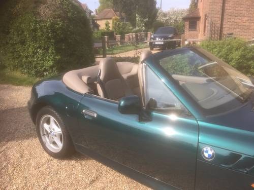 1998 Z3 1.9i  64,640 miles service history11 stamps For Sale