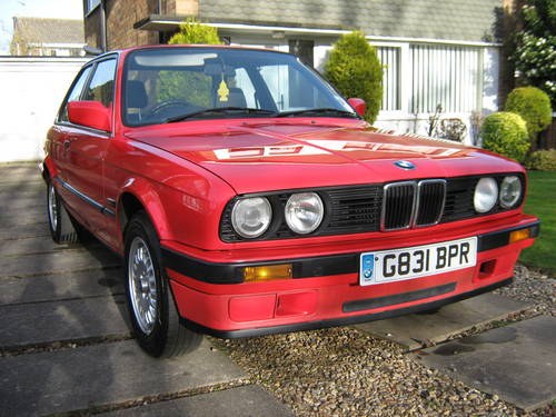1989 STUNNING BMW 316 AUTOMATIC E30 2-DOOR COUPE In vendita
