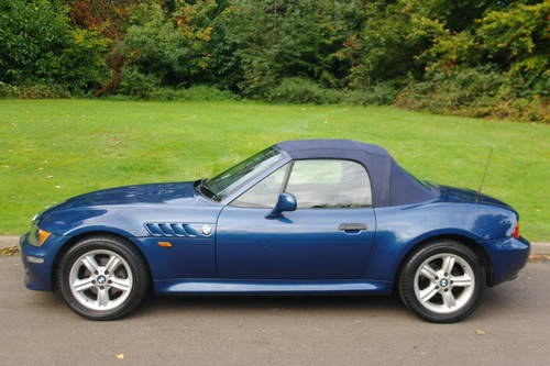 BMW Z3 ROADSTER..RARE INDIVIDUAL SPEC.. LOW MILES..FSH SOLD