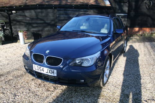 2004 STUNNING CONDITION  10 SERVICE STAMPS DEC 2018 MOT  For Sale