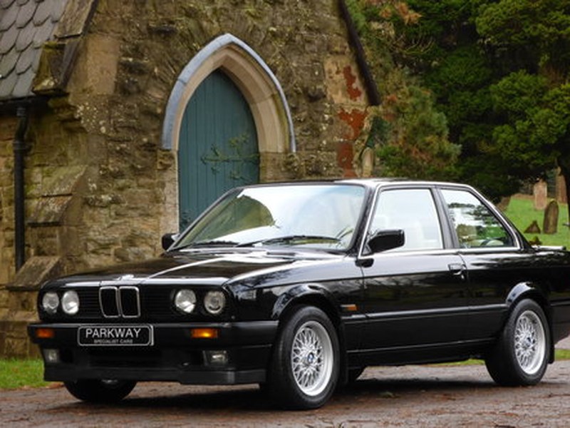 BMW 325i SE AUTO (90451 miles)