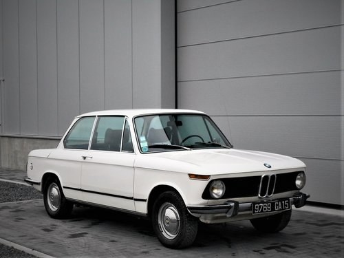 1976 BMW 1502 25000 miles White original condition LHD For Sale