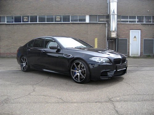 2017 BMW M5 competition Limited Edition lhd 1/200 - V8 - 600 hp For Sale