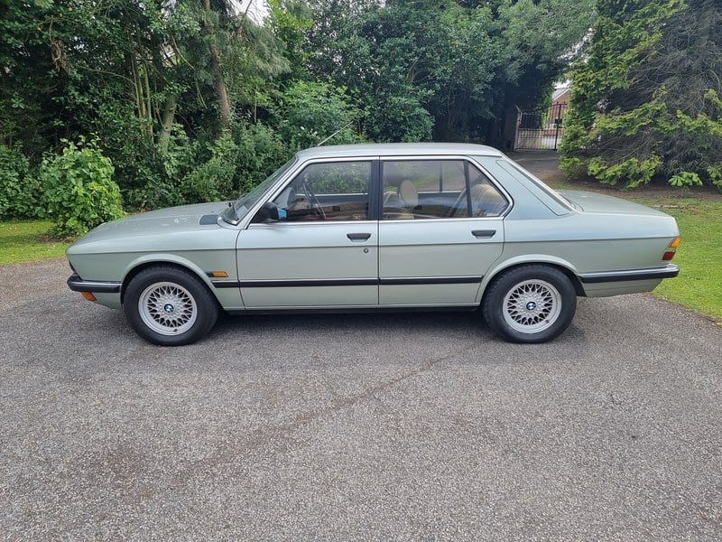 1984 BMW 5 Series - 4