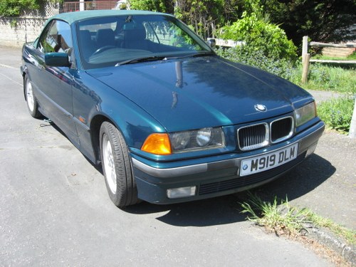 1995 BMW 3.28i Convertible in Boston Green VENDUTO