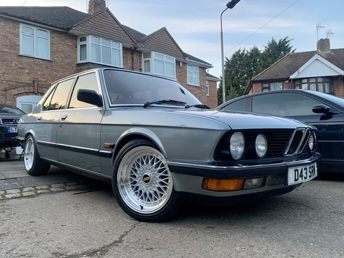 1986 SOLD - BMW E28 525i Manual For Sale