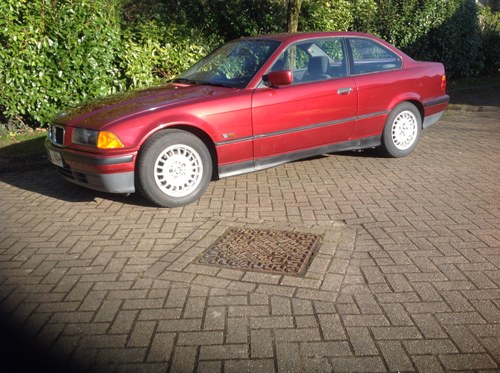 1993 BMW 318iS Coupe Ultra Low Mileage In vendita