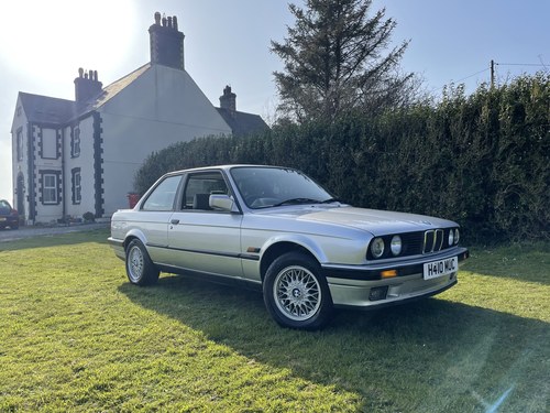 1990 BMW e30 318i lux 2door For Sale