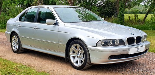 2001 Stunning BMW E39 525 SE Auto - Immaculate example throughout SOLD