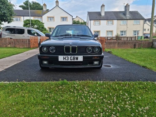 1990 BMW e30 touring malachite green For Sale