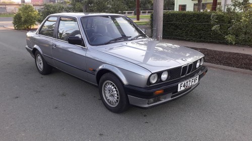 1988 BMW E30 320i SE 2 DOOR – RUST FREE CAR FROM JAPAN – HERE NOW In vendita