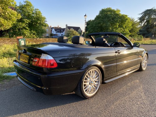 2003 BMW 330ci M Sport - Rare Manual - with Hardtop For Sale