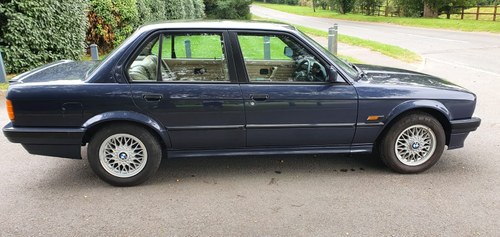 1990 BMW 320i SE Saloon Automatic In vendita