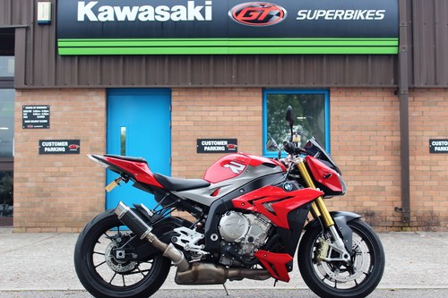 2016 16 BMW S1000 R *Red* Electronic Suspension & More* In vendita