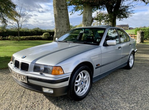 1995 e36 328i Saloon - 29K miles! À venda