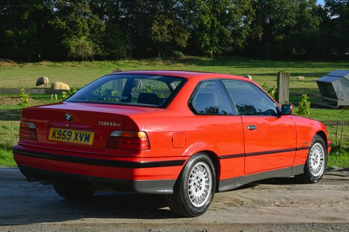 1993 BMW 3 Series - 3