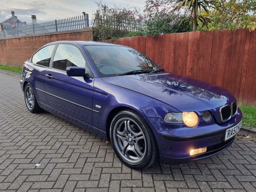 2003 Stunning bmw 318ti ***very rare individual in velvet blue*** For Sale