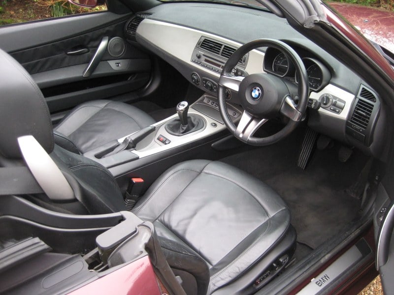 2004 BMW Z4 - 7