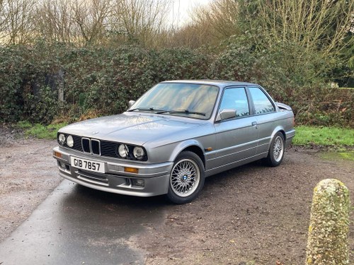 1989 Extremely Clean BMW E30 Mtech 2 For Sale