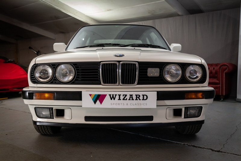 1991 BMW 3 Series - 4