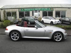 2000 V-reg BMW Z3 2.8 Roadster wide body finished in silver For Sale (picture 1 of 12)