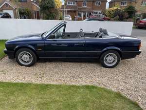 1993 BMW E30 Convertible 318i Lux For Sale (picture 1 of 11)