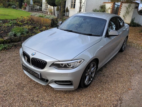 2016 BMW M240i COUPE. 31000 miles from new In vendita