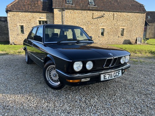 1987 E28 520i lux automatic ££££ spent recently SOLD