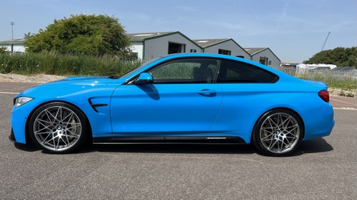 2016 BMW M4 Competition - Individual Mexico Blue In vendita