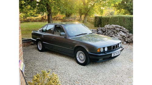 1989 SOLD  G BMW E34 535i Manual in Dolphin Grey For Sale