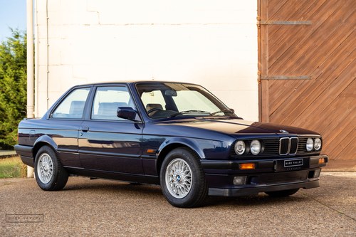 1990 BMW 318iS E30 - 'Baby M3' SOLD