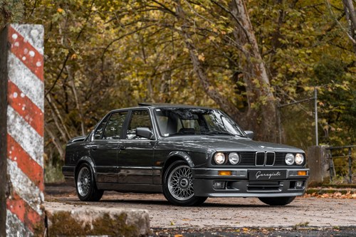 1989 BMW E30 320 is 4-door Sedan SOLD