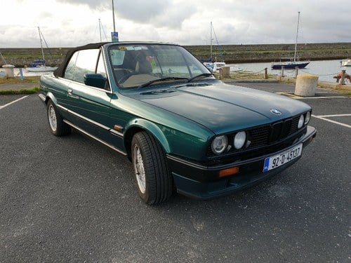 1992 BMW 318 E30 convertible A vendre