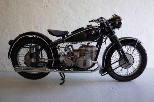 1953 BMW R67/2. Matching numbers. Fully restored. Kaufen Bei