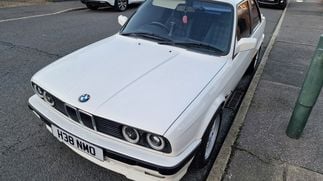 Picture of 1990 BMW 3 Series