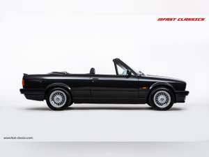 1992 BMW (E30) 325i CONVERTIBLE // 61K MILES // DIAMANT-SCHWARZ For Sale (picture 1 of 35)