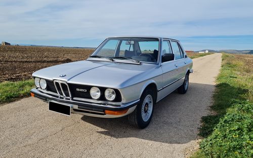 1981 BMW 520/6 (E12) - rare 5 manual gearbox - first paint (picture 3 of 30)