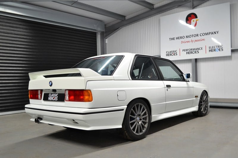 1988 BMW M3 - 7